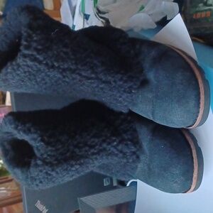 UGG AUSTRALIA WOMENS MAYLIN CUFF BOOTS